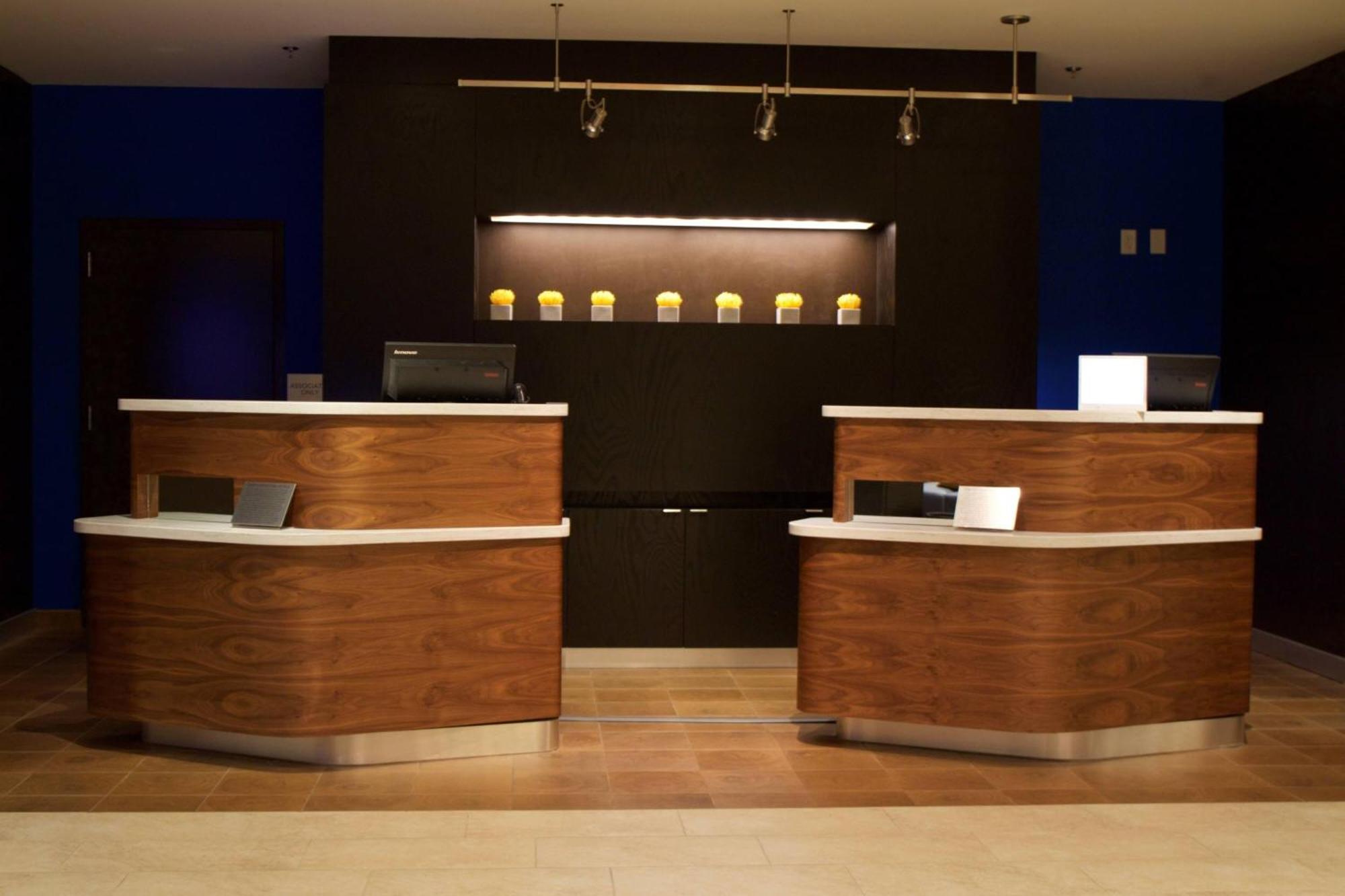 คอร์ตยาร์ด แอชวิลล์ แอร์พอร์ต Hotel เฟลทเชอร์ ภายนอก รูปภาพ