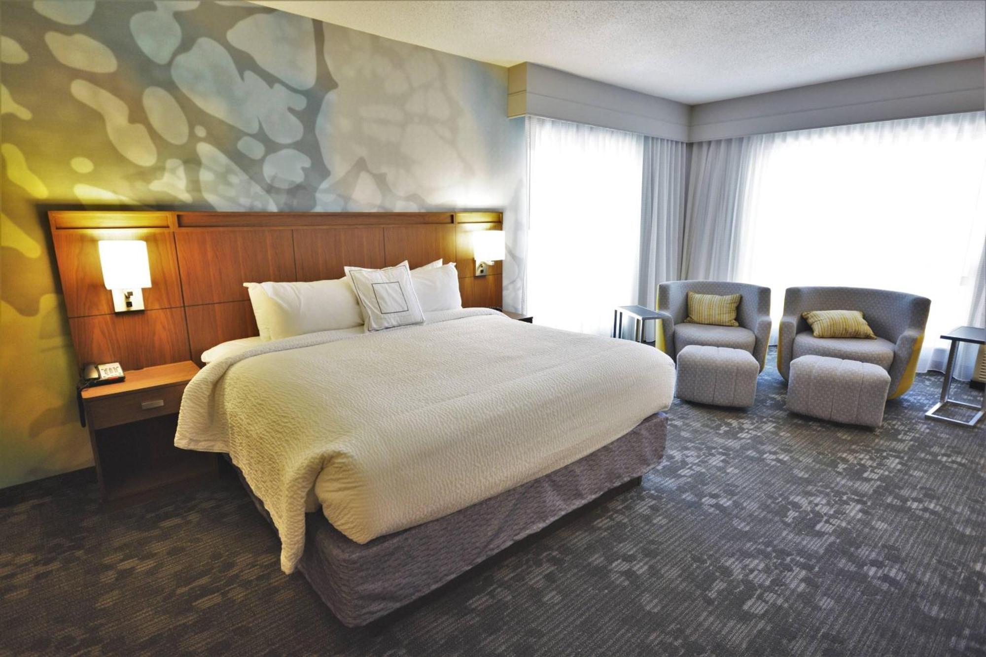 คอร์ตยาร์ด แอชวิลล์ แอร์พอร์ต Hotel เฟลทเชอร์ ภายนอก รูปภาพ
