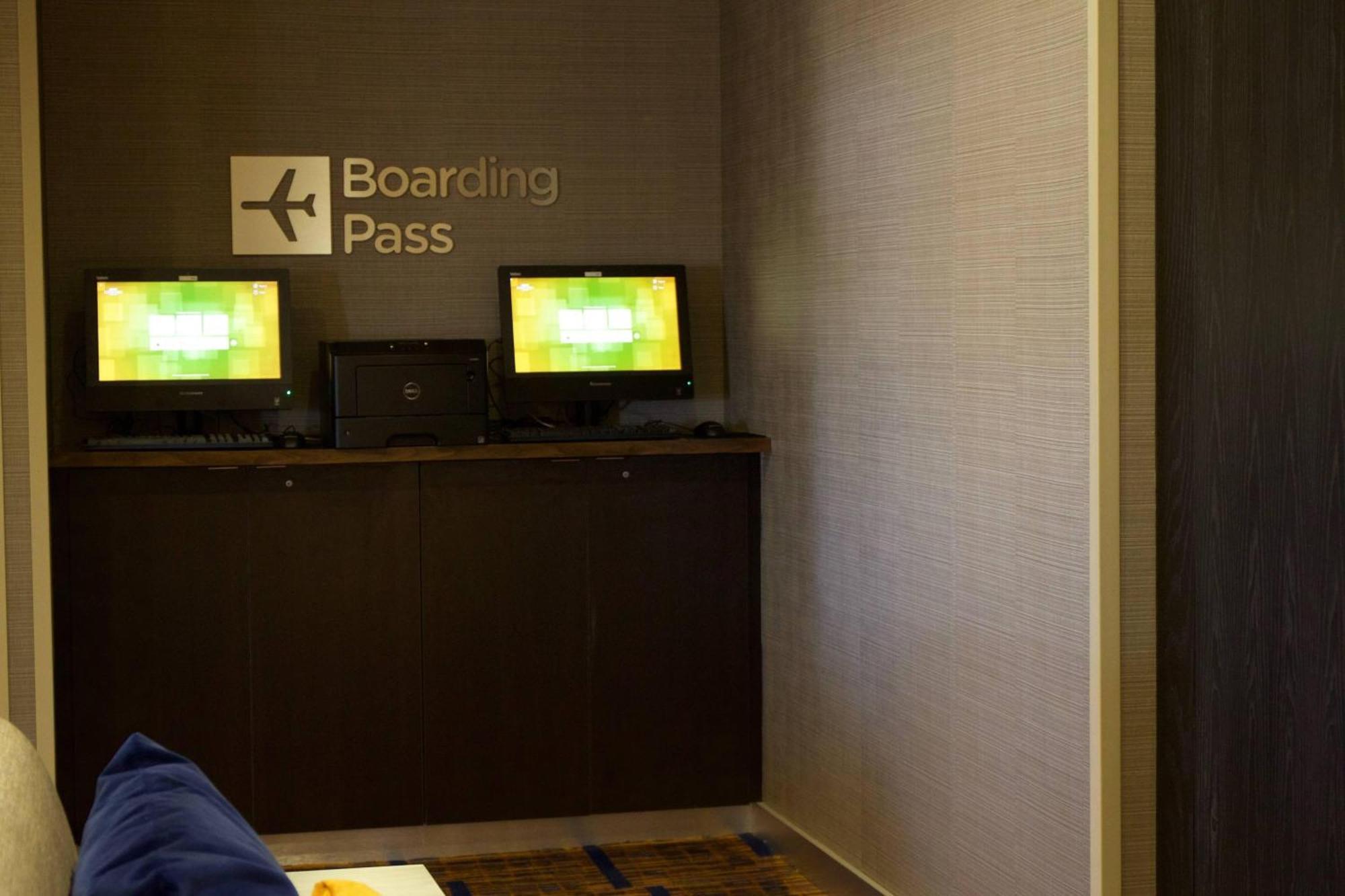 คอร์ตยาร์ด แอชวิลล์ แอร์พอร์ต Hotel เฟลทเชอร์ ภายนอก รูปภาพ