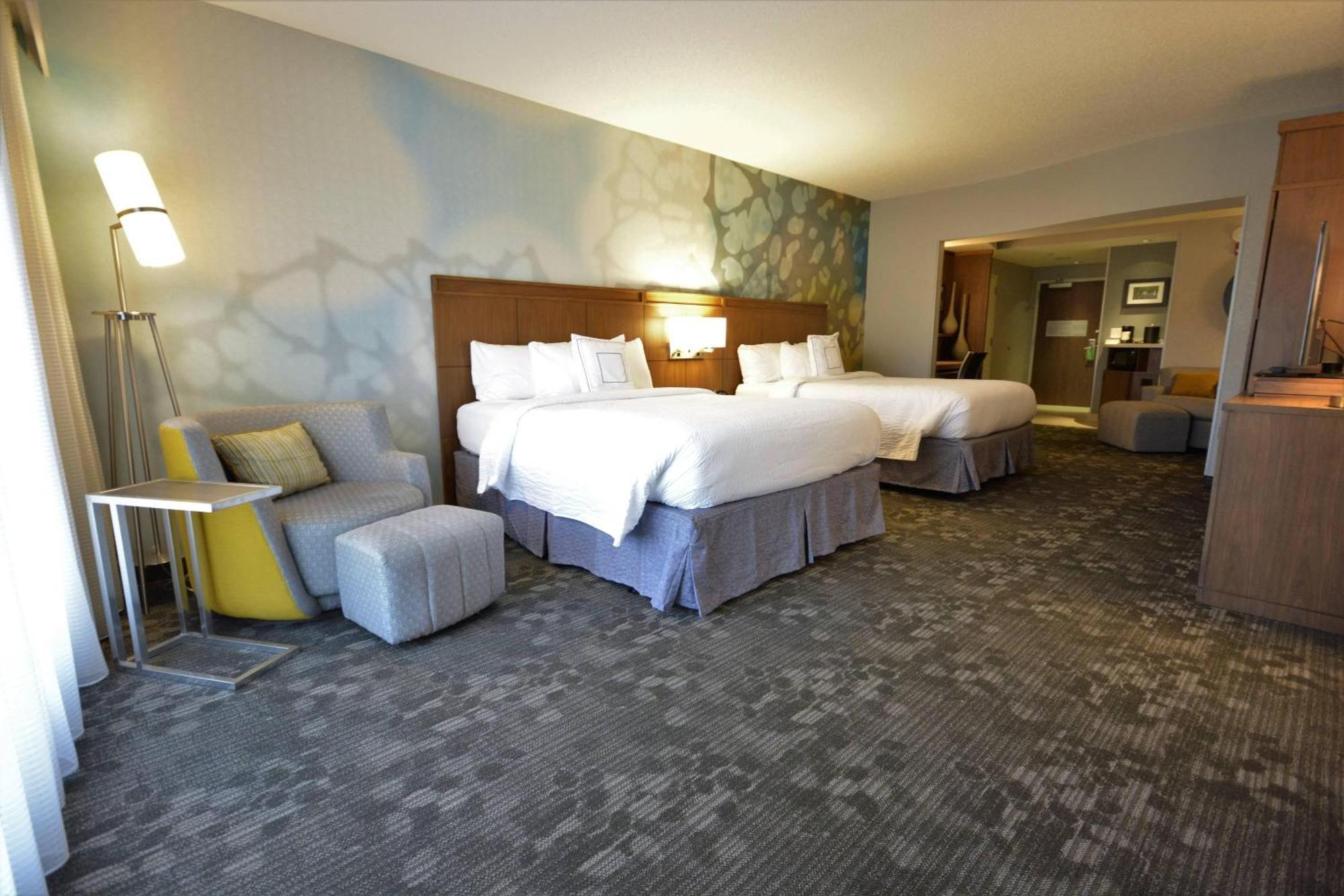 คอร์ตยาร์ด แอชวิลล์ แอร์พอร์ต Hotel เฟลทเชอร์ ภายนอก รูปภาพ