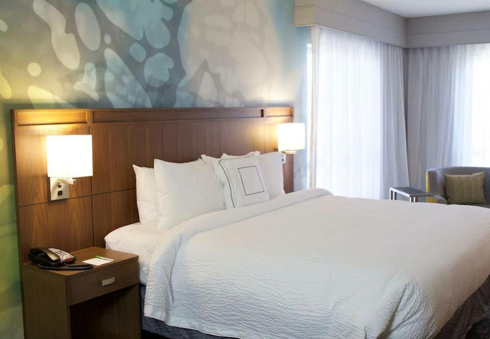 คอร์ตยาร์ด แอชวิลล์ แอร์พอร์ต Hotel เฟลทเชอร์ ภายนอก รูปภาพ